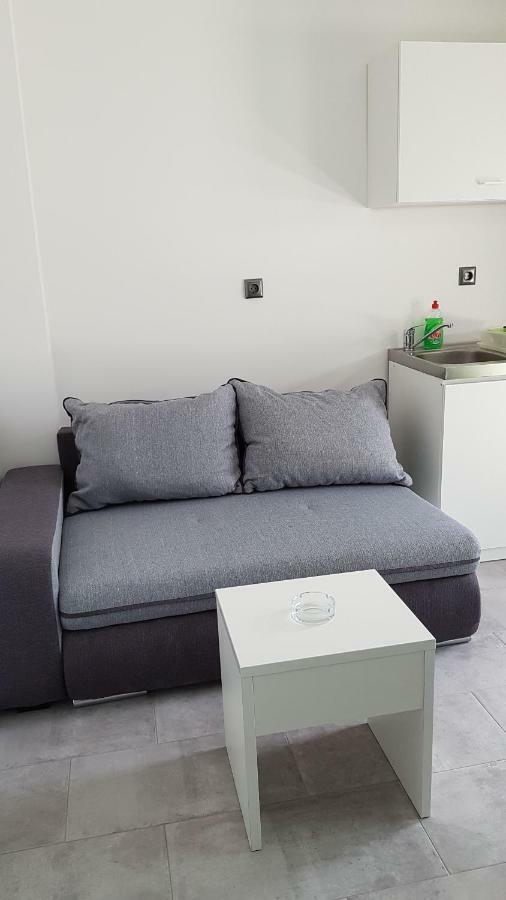 Star With Pool Apartment *