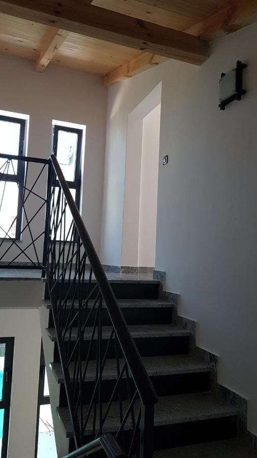 Star With Pool Apartment Biograd Na Moru